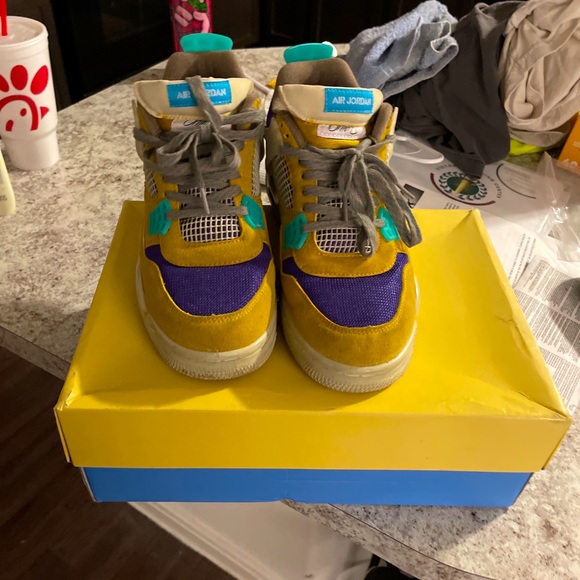 Used in box - Picture 2 of 3